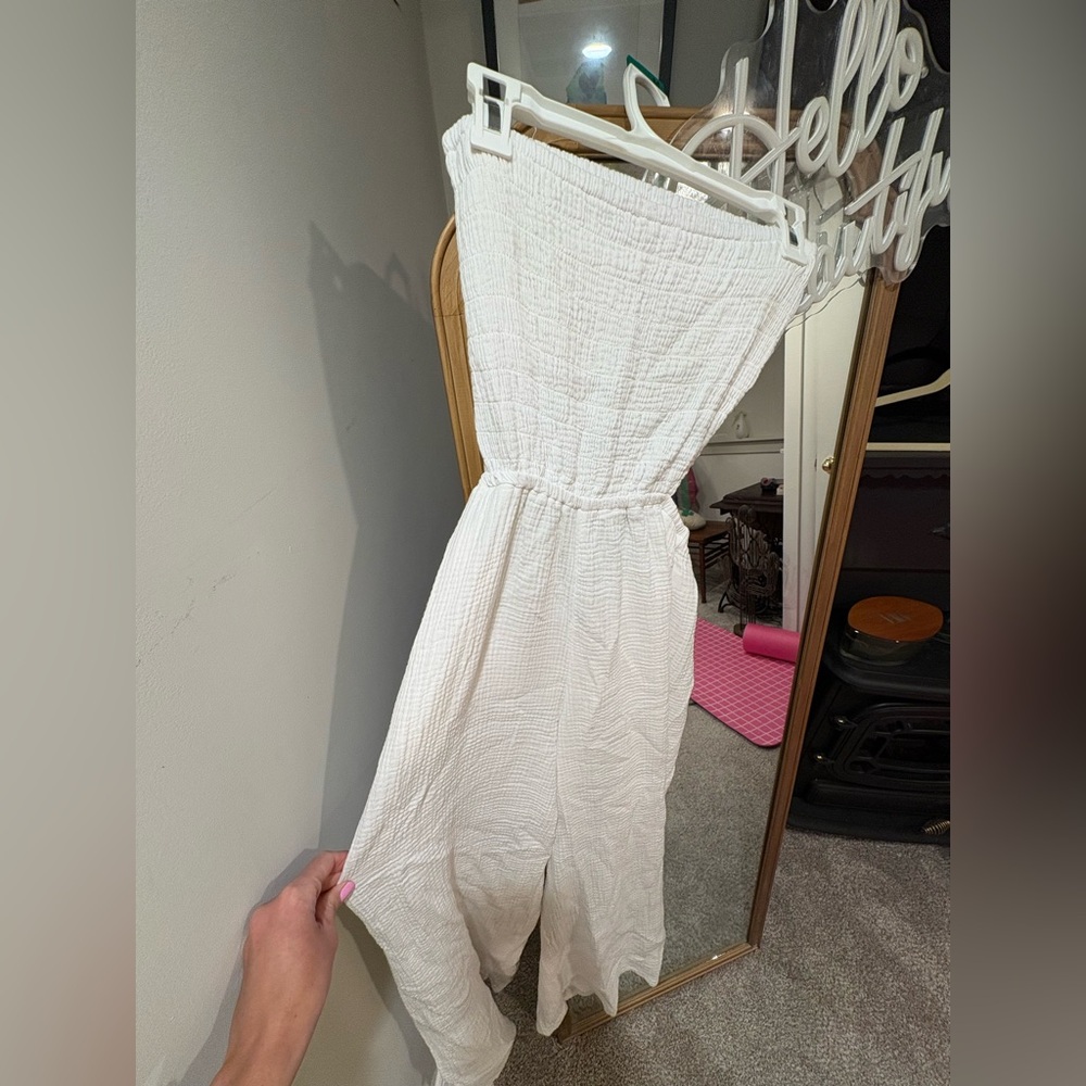 Artie once piece tube top. White. Size medium. New without tags.